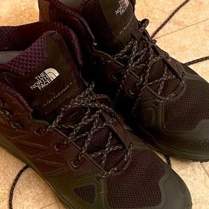 THE NORTH FACE BOOTS